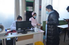 關(guān)愛(ài)員工健康 公司安排員工進(jìn)行健康體檢