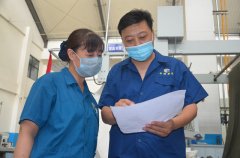 面料車間開源節(jié)流再動員 員工紛紛獻(xiàn)良策